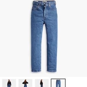 Never worn Levi’s ribcage straight ankle jeans, size 27, high rise, button fly